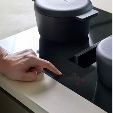 Детальное фото товара: ELICA NIKOLATESLA FIT BL/A/72 индукционная поверхность