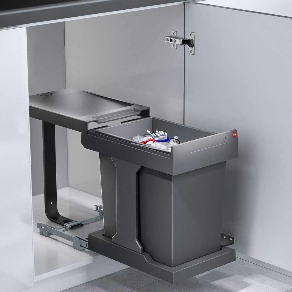 Фото товара: Hailo Solo мусорное ведро 20л, выдвигается синхронно с дверцей