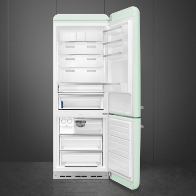 Детальное фото товара: Smeg FAB38RPG5
