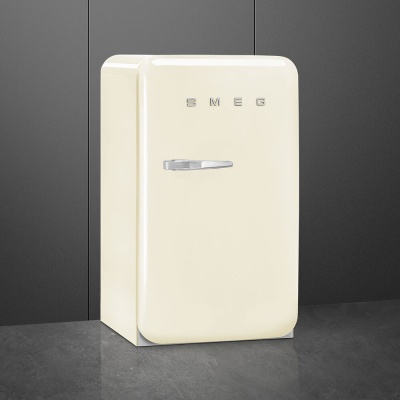 Детальное фото товара: Smeg FAB10RCR6