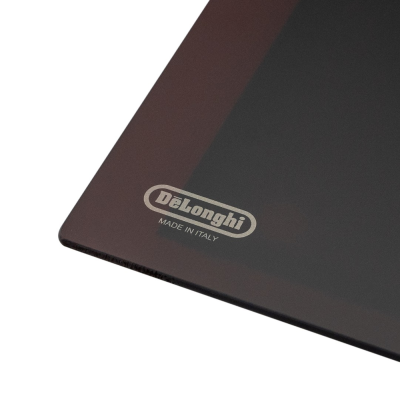 DeLonghi PIN 62 RUS Детальное фото товара: DeLonghi PIN 62 RUS индукционная поверхность