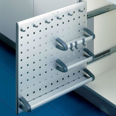 Фото товара: Hailo Vario выдвижная система в шкаф с распашной дверью от 150 мм