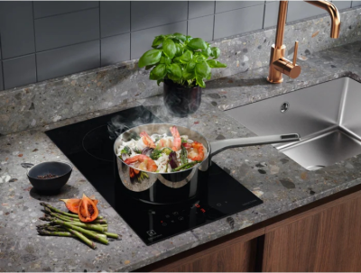 Детальное фото товара: Electrolux LIT30230C индукционная поверхность
