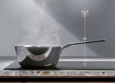 Детальное фото товара: Electrolux EIS67483 индукционная поверхность