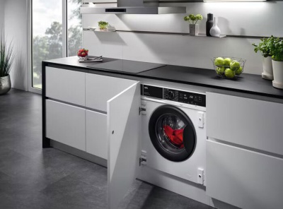 Детальное фото товара: AEG L7WBE68SI