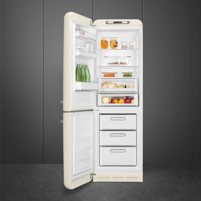 Детальное фото товара: Smeg FAB32LCR5
