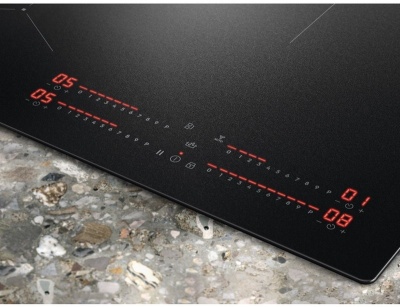 Детальное фото товара: Electrolux EIS62453IZ индукционная поверхность