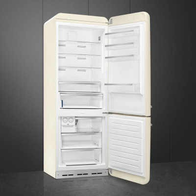 Детальное фото товара: Smeg FAB38RCR5