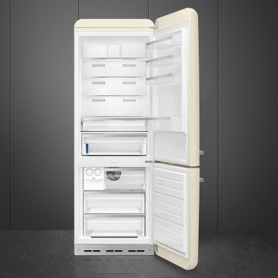 Детальное фото товара: Smeg FAB38RCR5