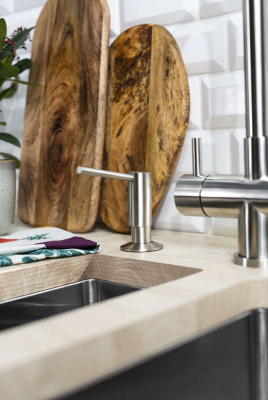 Детальное фото товара: Omoikiri ОМ-02-AB022, дозатор для моющего средства, античная латунь